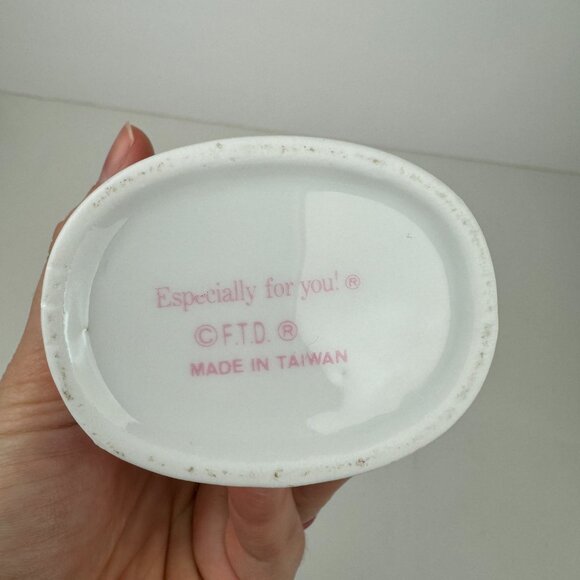 Vtg 90s Especially for you FTD Flower Vase White Pastel Floral Image 6.5in tall - Picture 8 of 14